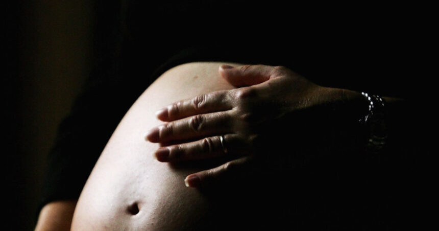 „În brațele mele, un copil fără viață. Strigătul unei foste paciente de la clinica din Constanța, după tragedia tinerei mame” 1 exclusiv aveam in brate copilul inert am inceput sa urlu marturia unei foste paciente a clinicii din constanta unde a murit tanara gravida 68f8a1c087d02