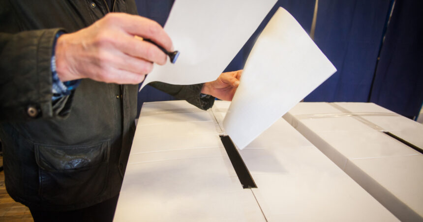 Emil Boc dezvăluie motivele pentru care un referendum privind pensiile speciale nu aduce soluții reale 1 exclusiv emil boc explica de ce un referendum pe pensiile speciale nu rezolva problema 68f79d54e3e76