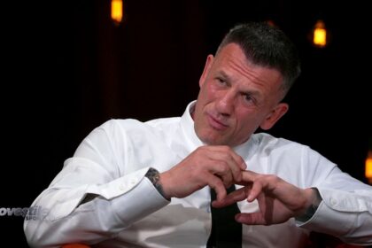 exclusiv emilian dolha recunoscut si imbratisat de un star al fotbalului toata lumea il stie pe el pe mine nu ma stie nici dracu 6903d99918a0b