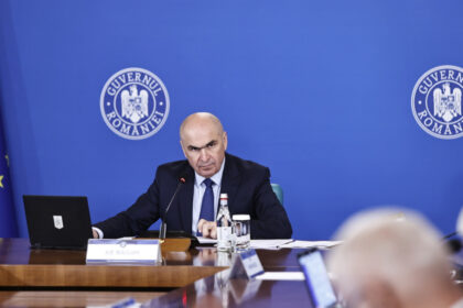 Emanuel Ungureanu dezvăluie detalii despre plângerea penală legată de desfășurarea alegerilor din București: Răspunsurile Guvernului și USR. 4 exclusiv explicatiile lui emanuel ungureanu despre plangerea penala pentru neorganizarea alegerilor din bucuresti reactia guvernului si a usr 68efb1251b374