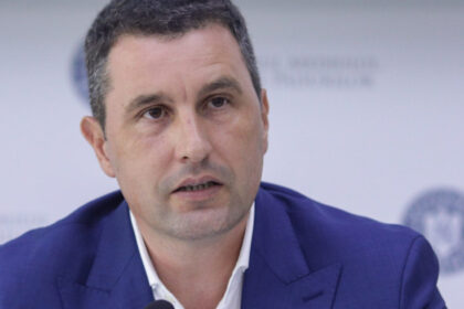 Tanczos Barna dezvăluie: „Legea pensiilor speciale va fi finalizată în patru săptămâni, dar politizarea este mai prezentă decât reforma” 6 exclusiv tanczos barna despre legea pensiilor speciale cu vointa va fi gata in 4 saptamani se face insa mai multa politica decat reforma 6903cf7b0d73c