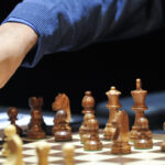 Marea controversă a șahului: ancheta asupra lui Vladimir Kramnik, după acuzațiile de fraudă aduse lui Naroditsky 2 federatia internationala de sah il ancheteaza pe marele maestru rus vladimir kramnik care l a acuzat pe americanul naroditsky ca trisa 68fa0853885af
