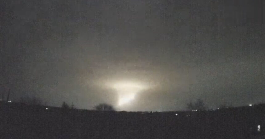 Comandourile ucrainene au anihilat racheta nucleară de ultimă generație a lui Vladimir Putin pe tărâmul său natal 1 fortele speciale ucrainene au distrus noua racheta nucleara a lui vladimir putin chiar in interiorul teritoriului rus 6904ec36656e7