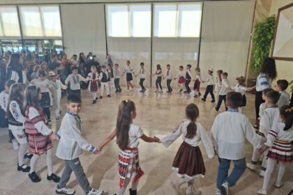 foto elevii de la scoala gimnaziala mihai eminescu din costinesti au celebrat multiculturalitatea dobrogei 68f23d3c03aa8