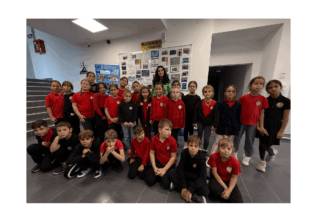 foto erasmus days la medgidia elevii de la scoala gimnaziala lucian grigorescu au descoperit magia roboticii la liceul teoretic nicolae balcescu 68efe7959e072