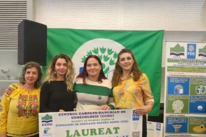 foto liceul tehnologic lazar edeleanu din navodari distins cu steagul verde la seminarul national ccdg 68ee6c3d23cb4