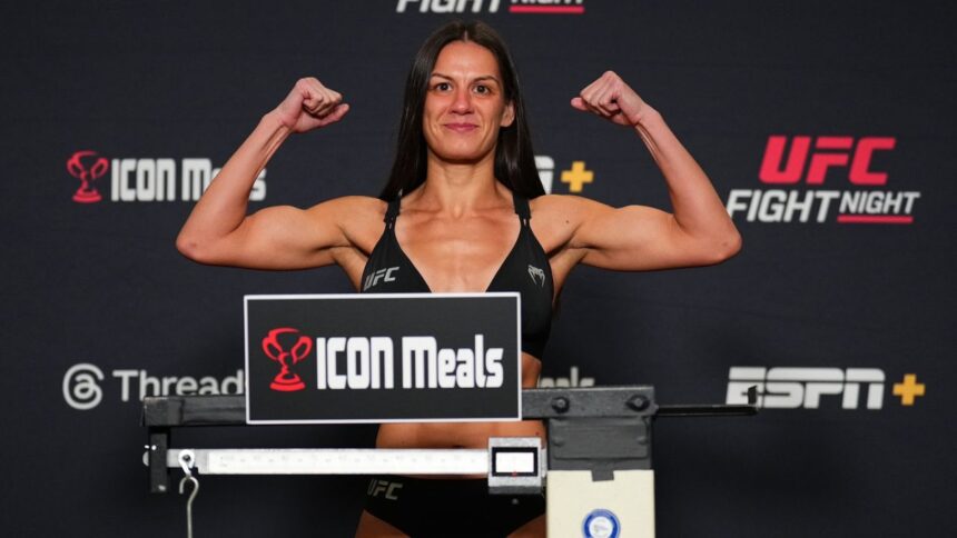 Alice Ardelean își propune un meci spectaculos în UFC. Evenimentul va fi difuzat pe VOYO duminică dimineața 1 foto si video alice ardelean vrea sa faca un meci mare in ufc gala e pe voyo duminica dimineata 6904a22f6dc43