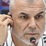 Olăroiu, furia înflăcărată după eșecul calificării directe la CM 2026: acuză organizatorii de favoritism în favoarea Qatarului! 3 foto si video olaroiu exploziv dupa ce a ratat calificarea directa la cm 2026 acuza organizatorii ca au favorizat qatarul 68ef9102344a5