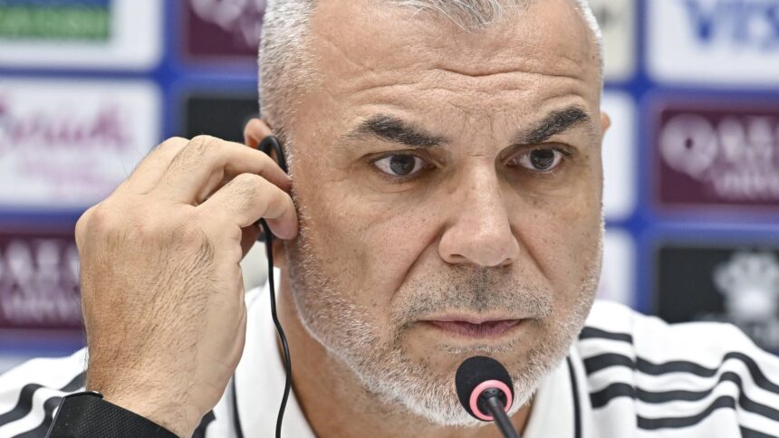 Olăroiu, furia înflăcărată după eșecul calificării directe la CM 2026: acuză organizatorii de favoritism în favoarea Qatarului! 1 foto si video olaroiu exploziv dupa ce a ratat calificarea directa la cm 2026 acuza organizatorii ca au favorizat qatarul 68ef9102344a5