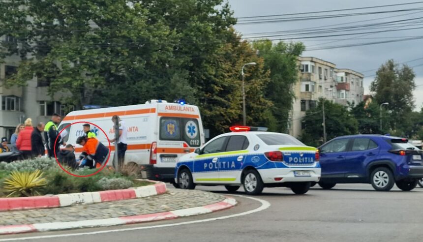 Accident pe bulevardul Aurel Vlaicu din Constanța: coliziune între un autoturism și un scuter în sensul giratoriu de la Anda, cu trafic îngreunat 1 foto video constanta accident pe bulevardul aurel vlaicu in sensul giratoriu de la anda intre un autoturism si un scuter traficul se desfasoara cu dificultate 68ee4559a4036