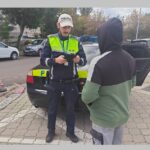 "Constanța în alertă: Poliția patrulează străzile pentru siguranța pietonilor, bicicliștilor și trotinetiștilor!" 2 foto zeci de politisti din constanta au iesit pe strazi pietoni biciclisti si utilizatori de trotinete electrice luati in colimator de oamenii legii 68f8fb8cedf70