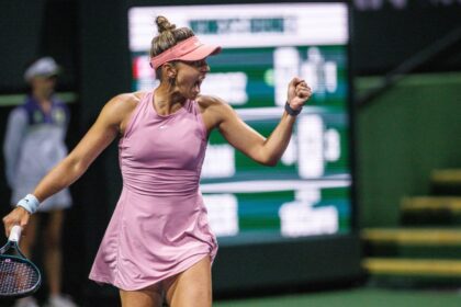 galerie foto jaqueline continua cristian osaka duel in sferturile turneului de la osaka 68ef4e2cd7b50