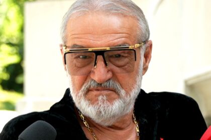 gigi becali a decis cine vor fi fotbalistii din defensiva fcsb ului in meciul cu bologna din europa league 68f8c46bc0d98