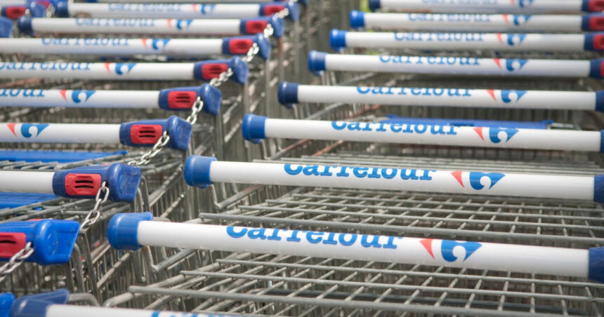 Carrefour își încheie aventura românească după 24 de ani de activitate pe piață. 1 grupul carrefour vrea sa se retraga din romania dupa 24 de ani de prezenta pe piata 68fbdd1b75bb2