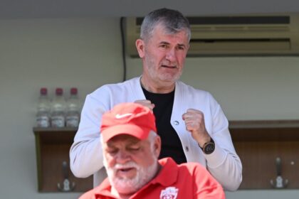 iftime vede botosaniul pe primul loc dar simte ca o alta echipa va fi campioana e anul lor 68f75dd4c6267