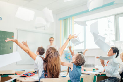 incepe vacanta de toamna 2025 elevii intra in prima pauza a anului scolar cand este programat al doilea modul de cursuri 68fb08f890fa3