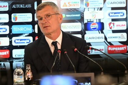 ioan ovidiu sabau verdict pentru noul antrenor al lui u cluj e important pentru mine sa reuseasca 68f7a55fdd4c4