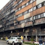 Încă o așteptare! Cazul blocului mistuit de flăcări de pe Grindeanu, lăsând zeci de familii fără adăpost înainte de Crăciun, a fost amânat! Judecătoria Constanța va relua procesul abia în primăvara anului 2026. 2 mai e mult pana departe dosarul privind blocul incendiat de pe grindeanu cu zeci de familii ce au ramas pe drumuri chiar inainte de craciun amanat judecatoria constanta reia cazul tocmai in primav 68f99d24d672d