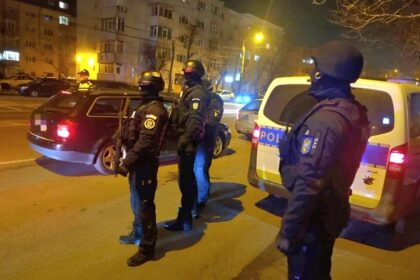 Mama din Năvodari, pedepsită cu suspendare pentru vânzarea drogurilor răsturnate la Sfântu Gheorghe, își exprimă nemulțumirea față de procurorii DIICOT 2 mamica din navodari condamnata cu suspendare pentru ca ar fi vandut din drogurile rasturnate la sfantul gheorghe procurorii diicot nemultumiti 690433e340c59