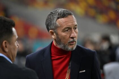 mihai stoica i a gasit problema lui dinamo depinde prea mult de el 68f9ebb84c87a