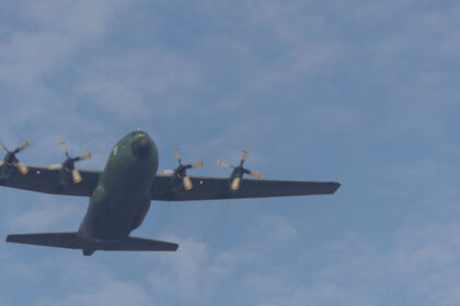 misiune a fortelor aeriene romane de evacuare din israel a 10 pacienti si 23 de apartinatori palestinieni 690276f54bf64