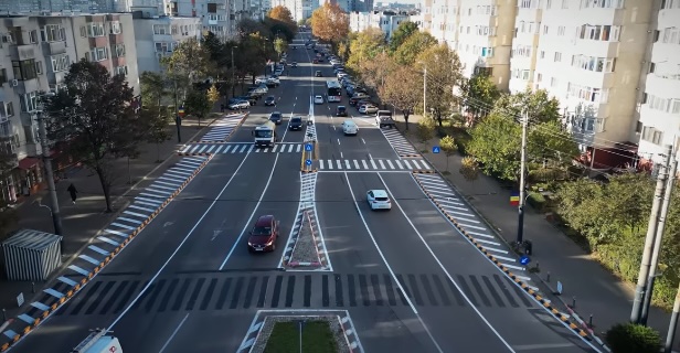Schimbări în circulație pe strada Dezrobirii din Constanța: noi treceri pentru pietoni și scuaruri moderne 1 modificari in trafic pe dezrobirii din constanta treceri de pietoni relocate si scuaruri noi 6904dc987bc22