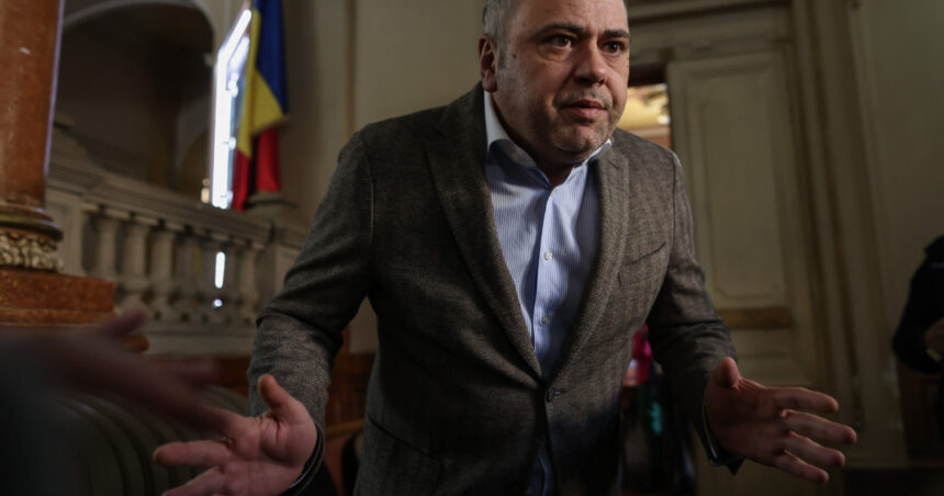 motiunea simpla depusa de opozitie impotriva ministrului agriculturii a fost respinsa de parlament florin barbu bateti campii 68f8afd275a88