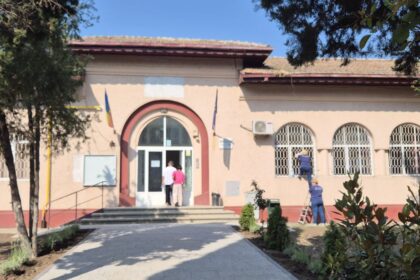 municipalitatea propune transformarea scolii nr 1 de pe bulevardul mamaia din constanta in spatiu public 68fcd3ca4dd79