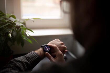 nu uitati sa dati ceasurile inapoi romania trece la ora de iarna in noaptea de 25 spre 26 octombrie 68fcde809cd65