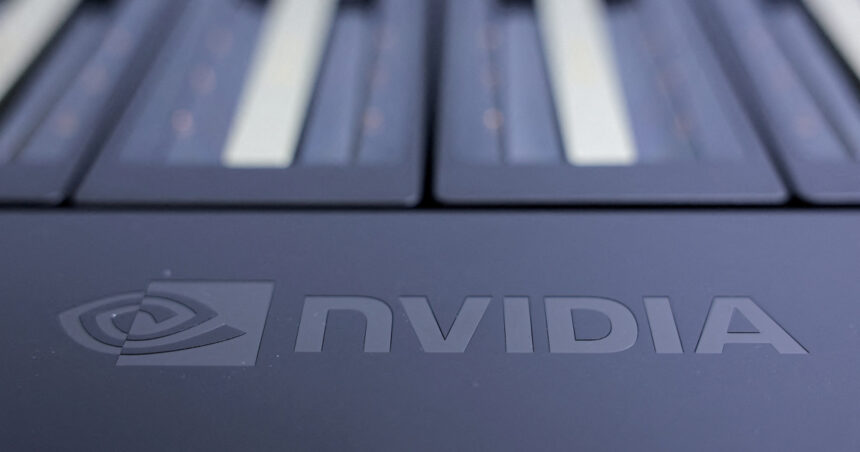 Nvidia atinge o nouă bornă istorică, devenind prima companie din lume cu o capitalizare bursieră de peste 5 trilioane de dolari 1 nvidia a devenit prima companie din lume care a depasit capitalizarea bursiera de 5 000 de miliarde de dolari 690326bcbcb8d