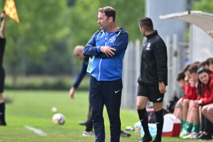 oficial fostul antrenor de la fcsb si dinamo isi incepe munca de selectioner primele meciuri sunt in aceasta luna 68f21ef6e887c