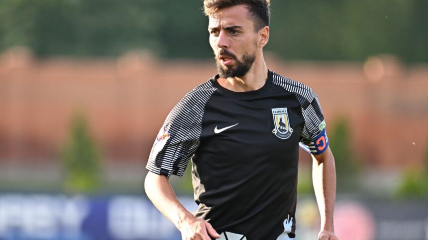 Patrick Petre părăsește echipa: „Mult noroc în viitor!” 1 oficial patrick petre out succes in cariera 68f78bb194e14