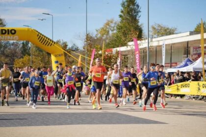 participare numeroasa la crosul ovidio running for peace din statiunea mamaia 690230403bc31