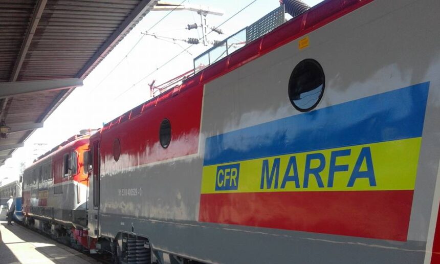perchezitii cu mascatii la cfr marfa angajati acuzati ca fura motorina si componente de locomotive 68dd28ebc33e6