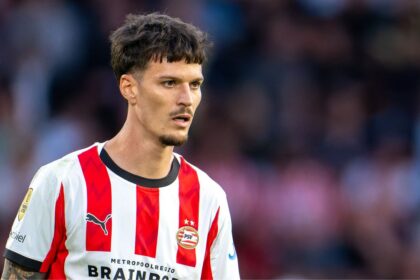 peter bosz s a inclinat in fata lui man dupa meciul fabulos din liga nu ar fi trebuit sa l desfiintati asa repede 68f86cb92b1e4