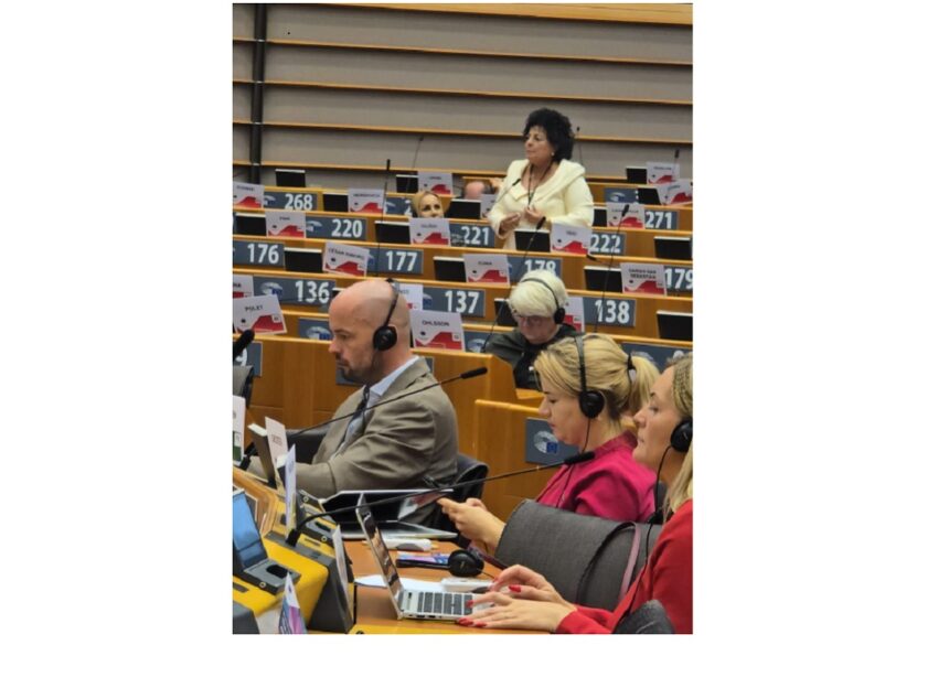 Primarul Mariana Gâju din Cumpăna a făcut onoare României la reuniunea Comitetului European al Regiunilor în Bruxelles 1 primarul comunei cumpana mariana gaju a reprezentat romania la sesiunea plenara a comitetului european al regiunilor de la bruxelles 68efdd0ba1a98