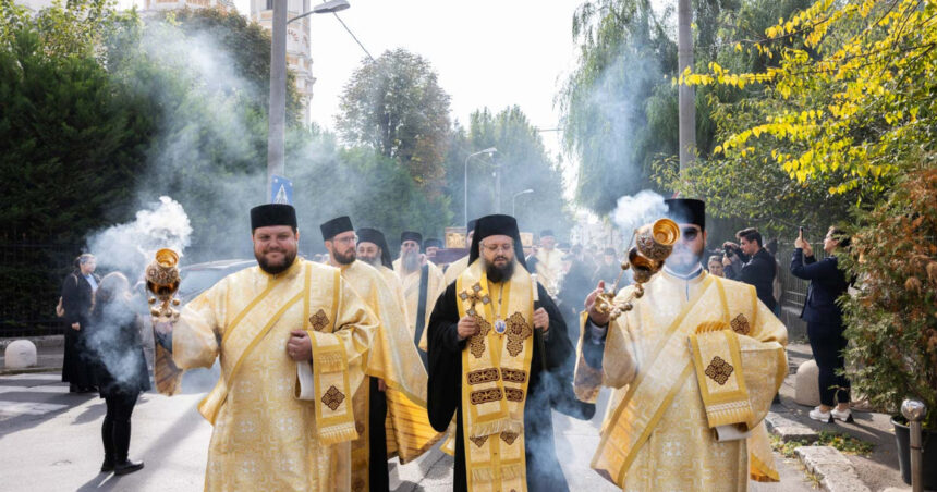 Ceremonie spirituală în București, joi la amiază. Măsuri de restricție a circulației în inima Capitalei. 1 procesiune religioasa in bucuresti joi la pranz restrictii de trafic in centrul capitalei 68f9be7e6774d