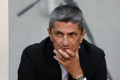 razvan lucescu a invatat lectia paok abordare noua in franta romanul arunca in lupta artileria grea contra lui lille 68f88c2c59eaa