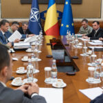 România își conturează planurile de apărare sprijinite de programul SAFE. Bolojan, întâlniri cu mai mulți miniștri la Palatul Victoria 3 romania pregateste proiectele pe aparare care vor fi finantate prin programul safe bolojan discutii cu mai multi ministri la guvern 68dd5cdf4f88b