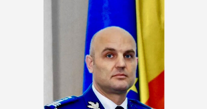 Schimbări majore în conducerea Jandarmeriei București: înlocuirea șefului la doar o zi după amenda de la Colectiv. Descoperiți cine preia frâiele în Capitală 1 seful jandarmilor din bucuresti schimbat din functie la o zi dupa amenda de la colectiv cine este noul director general pe capitala 6904fa4865d41