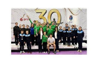 tinerele gimnaste de la cs farul constanta si its what i love 2010 campioane nationale la gimnastica aerobica 68fca997d3b71