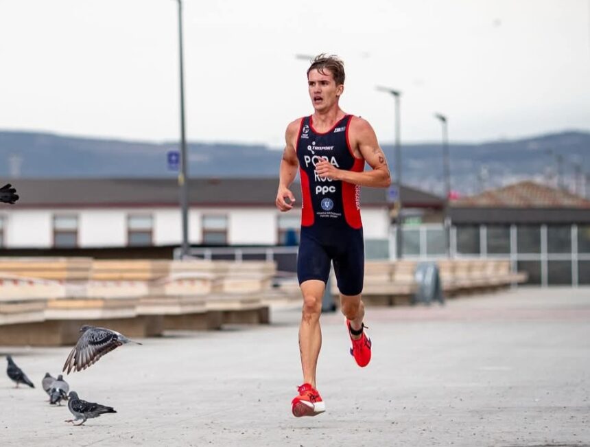 Carol Popa, triatlonistul de la CSM Constanța, în fruntea competiției pentru medalii la Campionatul Mondial de juniori! 1 triatlonistul de la csm constanta carol popa lupta pentru medalii la mondialele de juniori 68efd76157e2b