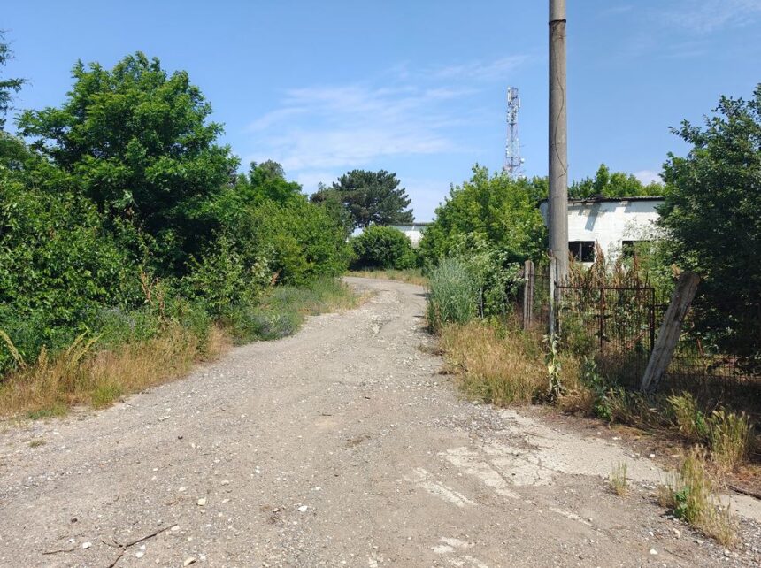 O oportunitate imobiliară deosebită în Cernavodă, disponibilă la licitație de către ANAF, cu un preț de start ce depășește 700.000 de lei. 1 un bun imobil din cernavoda scos la licitatie de anaf pretul de pornire este de peste 700 000 de lei 68f72eefc82a9