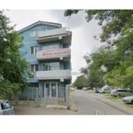 Oportunitate rară: Centrul medical din Constanța, cu 21 de ani de experiență, disponibil pentru achiziție la prețul de 450.000 euro. 3 un centru medical din constanta cu 21 de ani de traditie se vinde pentru 450 000 euro 68faf2ccc4de5