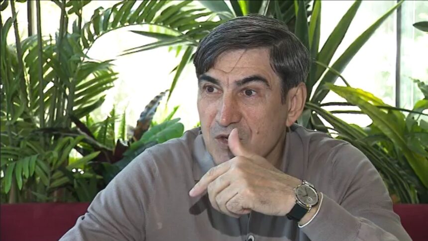 Victor Pițurcă își dezvăluie favorita la câștigarea titlului: ”Se află în fruntea cursei” 1 victor piturca a numit principala favorita la titlu e in pole position 68f1ea2c3764f