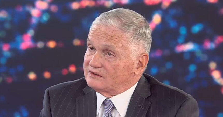 Adrian Zuckerman: Decizia de retragere a trupelor americane, anunțată în timpul vizitei lui Trump în Asia, m-a lăsat fără cuvinte. O amenințare considerabilă 1 video adrian zuckerman m a surprins ca anuntul retragerii unor trupe ale sua s a facut cand trump era in asia e o mare primejdie 6903cbf710b55