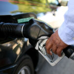 Carburanții își cresc din nou prețul: scumpiri de trei ori în această lună. Ce moment aduce o nouă creștere 2 video carburantii continua sa se scumpeasca preturile au crescut de trei ori luna aceasta cand este anuntata o noua majorare 69024f170015d