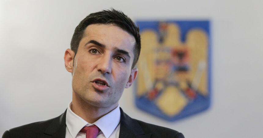 Claudiu Manda intră în fruntea PSD și îi lansează o provocare lui Bolojan: „Te-ai hotărât să pleci? Ești cu adevărat curajos! PNL ar putea desemna un nou premier!” 1 video claudiu manda propus in conducerea psd atac la bolojan spui ca pleci incotro vrei marele curajos pnl poate numi un nou premier 68f8f8163b284