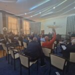 Discuții aprinse în Consiliul Local privind indemnizațiile aleșilor: propunerea AUR a fost respinsă 11 video contre in sedinta de consiliu local pe tema indemnizatiilor alesilor proiectul aur nu a trecut 69025a1411fbc