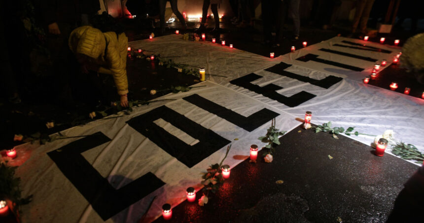 De ce a întârziat construirea unui spital de arși timp de 10 ani după tragedia de la Colectiv? Grindeanu: „E posibil să nu fi găsit soluția. Nu am fost singurii la conducere” 1 video de ce nu s a construit un spital de arsi in 10 ani de la colectiv grindeanu probabil ca nu am gasit cheia nu am guvernat doar noi 69035b7333bc0